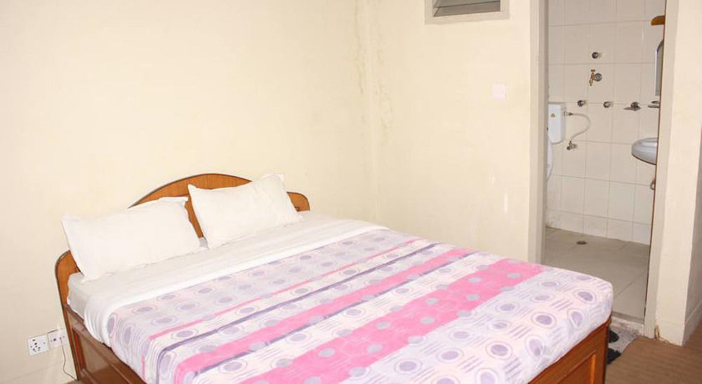 จังเกิ้ลซันเซตแคมป์ Hotel โซราฮา ภายนอก รูปภาพ